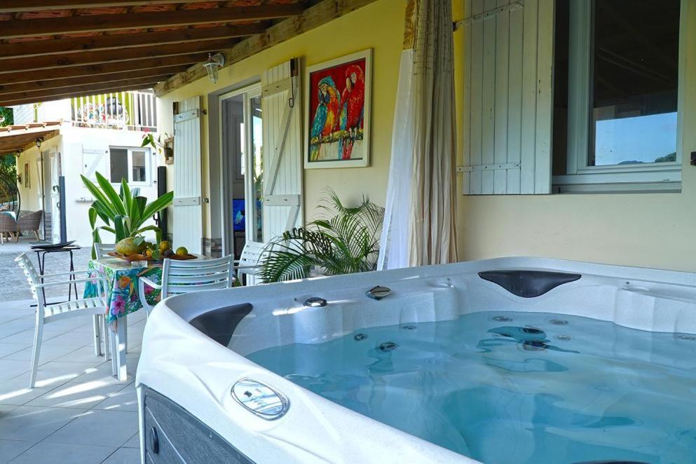 Residence Flores De Maria Le Marin 外观 照片